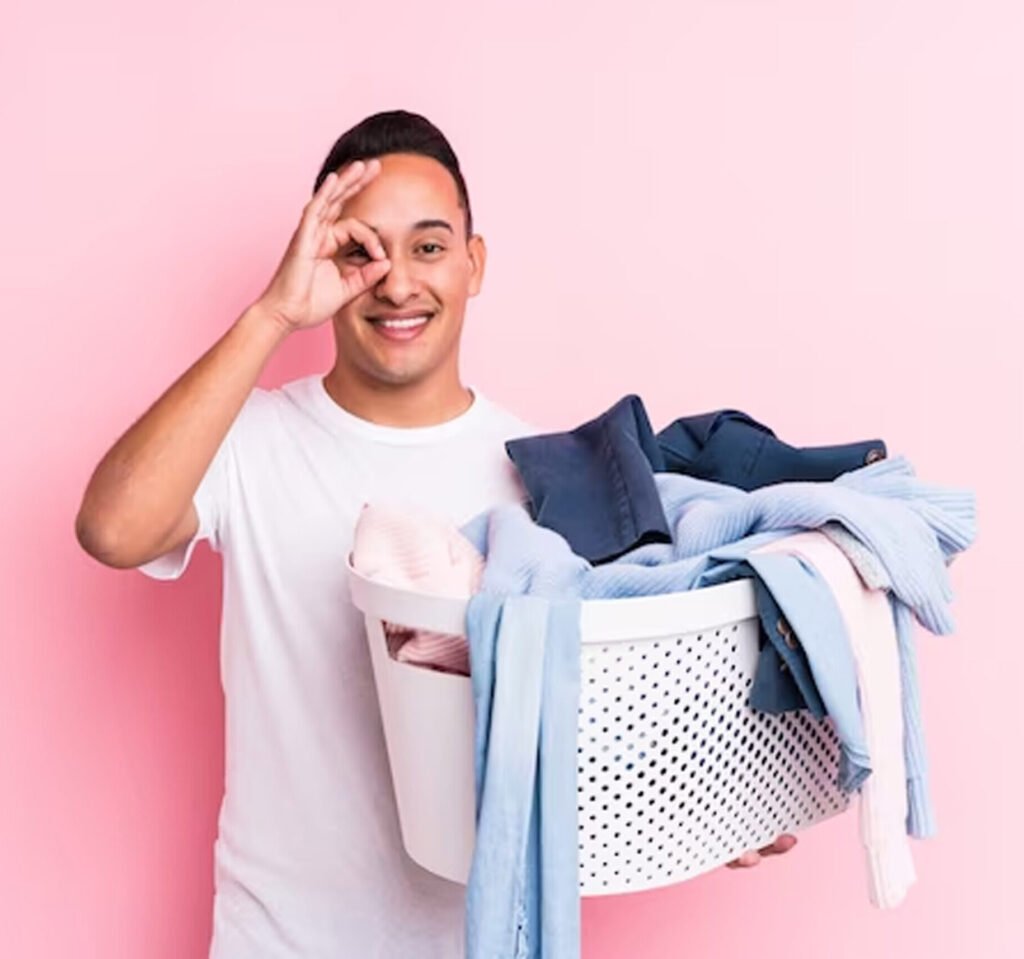 Laundrette Self Service Guide – Coin-Operated Washing Tips & Colour Separation Advice